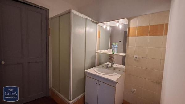 Appartement à louer 2 pièces 49.63m²