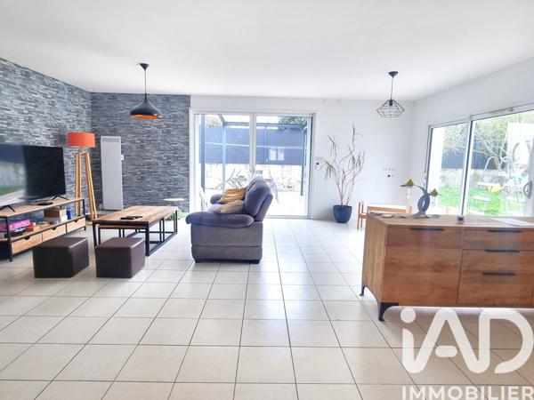 Maison à vendre 5 pièces 128 m² Saint-Médard-d'Aunis