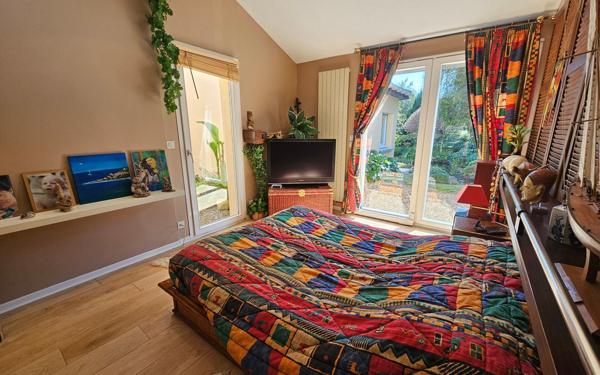 Maison à vendre    4 pièces • 198,96 m2 Courcouronnes