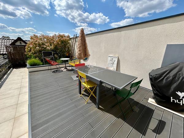 Appartement Poissy 4 pièces 90 m2 €499 000 ** - Référence 8751