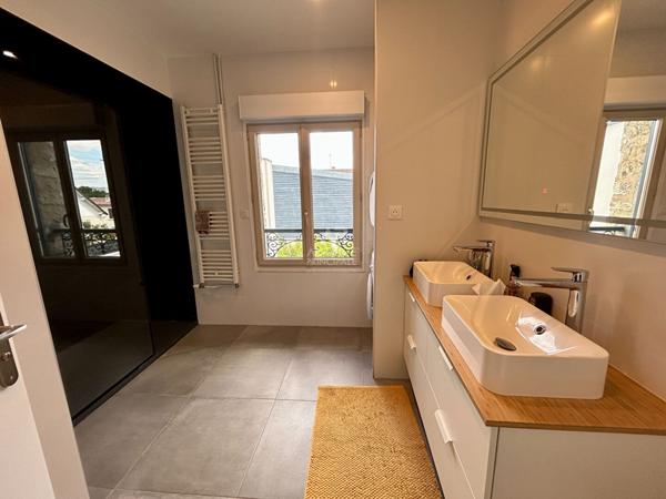 Appartement Poissy 4 pièces 90 m2 €499 000 ** - Référence 8751