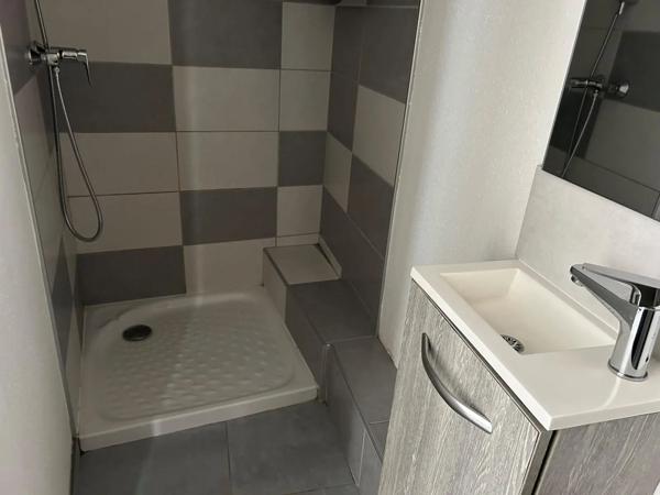 Appartement à louer 1 pièce 17m²