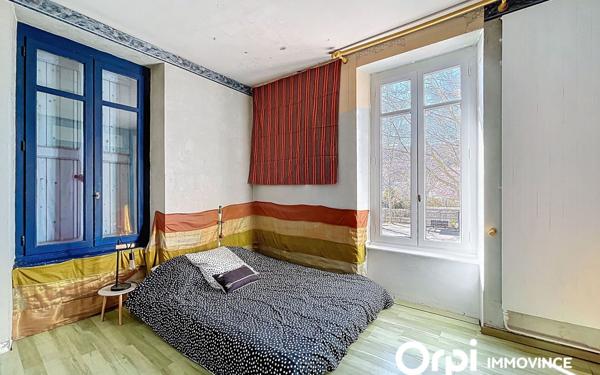 Maison à vendre    5 pièces • 150 m2 Massiac