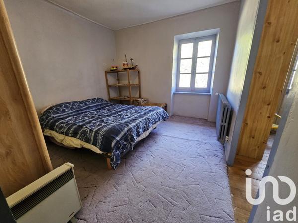 Maison de campagne 17 pièces de 311 m² à Saint-Pons-de-Thomières (34220)