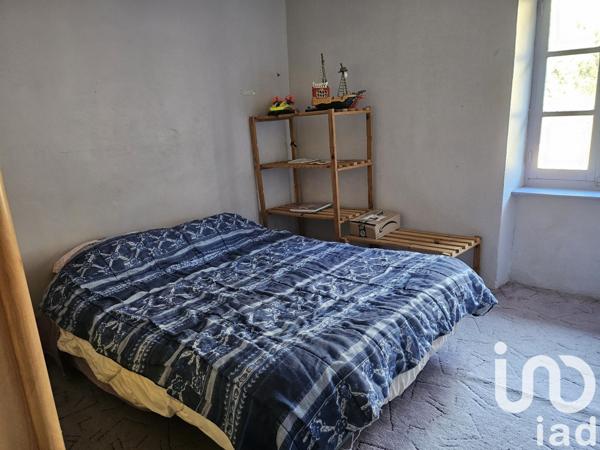 Maison de campagne 17 pièces de 311 m² à Saint-Pons-de-Thomières (34220)