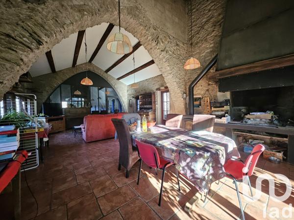 Maison de campagne 17 pièces de 311 m² à Saint-Pons-de-Thomières (34220)