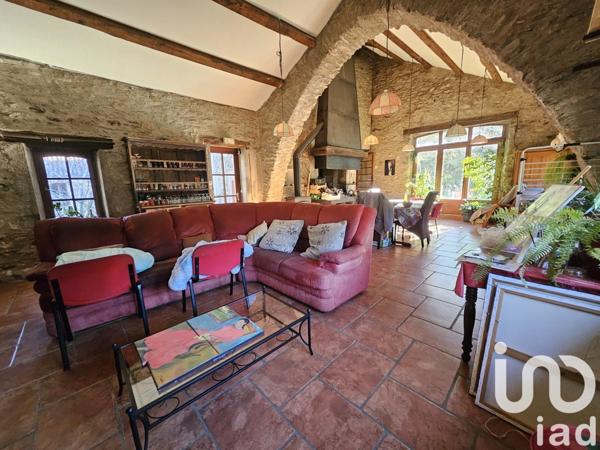 Maison de campagne 17 pièces de 311 m² à Saint-Pons-de-Thomières (34220)