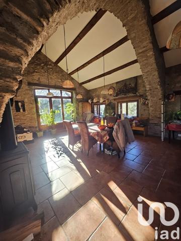 Maison de campagne 17 pièces de 311 m² à Saint-Pons-de-Thomières (34220)