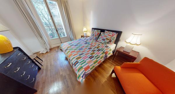 Appartement meublé 2 pièces 70.59 m2 métro Place de Clichy