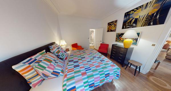 Appartement meublé 2 pièces 70.59 m2 métro Place de Clichy