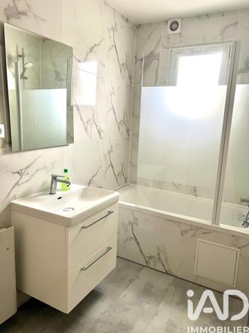 Appartement à vendre 3 pièces 64 m² Clichy-sous-Bois