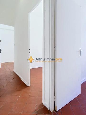 Location                                                      Appartement
                        
                     3 pièces                      43 m2                     à Perpignan