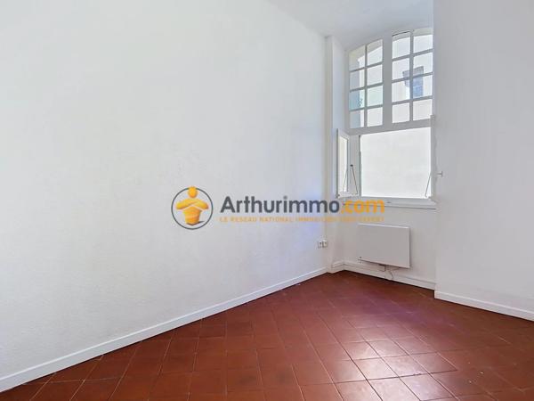 Location                                                      Appartement
                        
                     3 pièces                      43 m2                     à Perpignan