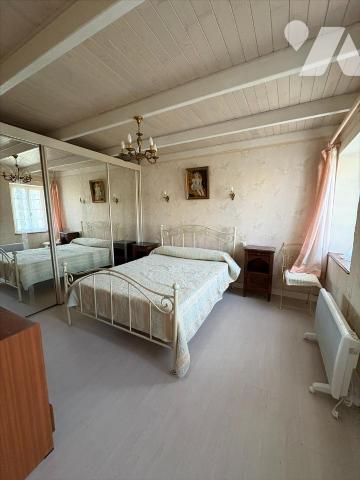 Charmante maison en pierres - PLEUBIAN