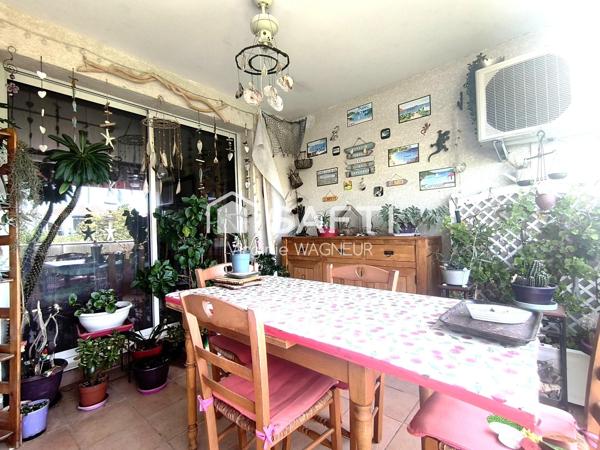 T3 climatisé en excellent état et garage en s/sol