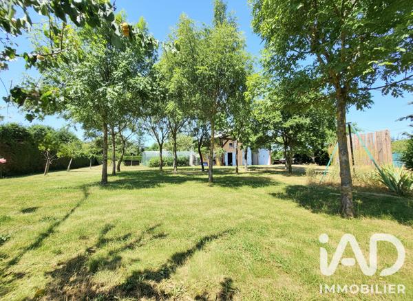 Terrain à vendre 1 800 m² Saint-Just-Saint-Rambert
