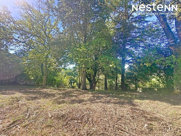 A vendre magnifique terrain constructible a Auch avec vue Pyrenees