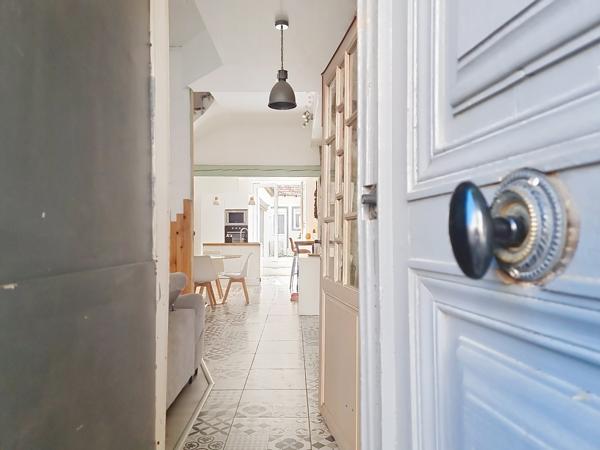 Maison
         4 pièces
        - 112 m² Exclusivité 210 000 € *