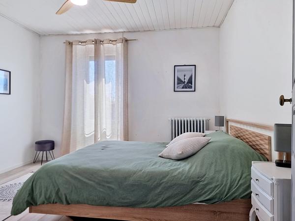 Maison
         4 pièces
        - 112 m² Exclusivité 210 000 € *