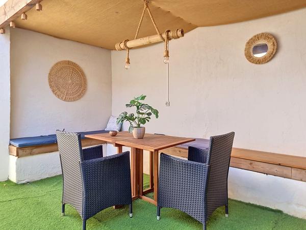 Maison
         4 pièces
        - 112 m² Exclusivité 210 000 € *