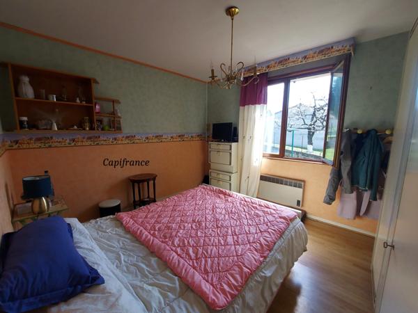 Maison familiale avec grand terrain, piscine – Saint-Martin-la-Plaine