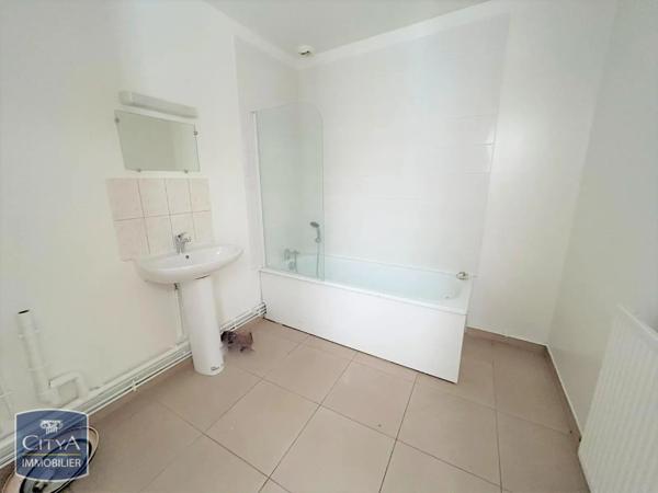 Appartement à louer 3 pièces 58.83m² Laon (02000)