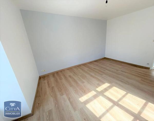 Appartement à louer 3 pièces 58.83m² Laon (02000)