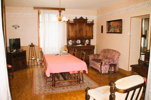 Maison Very 8 pièce(s) 215 m2