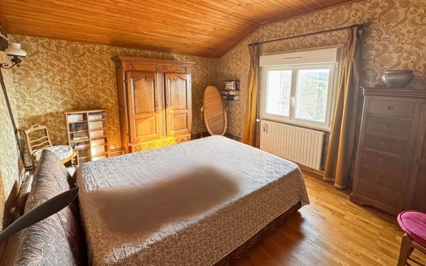 Maison à vendre    5 pièces •  Chantérac