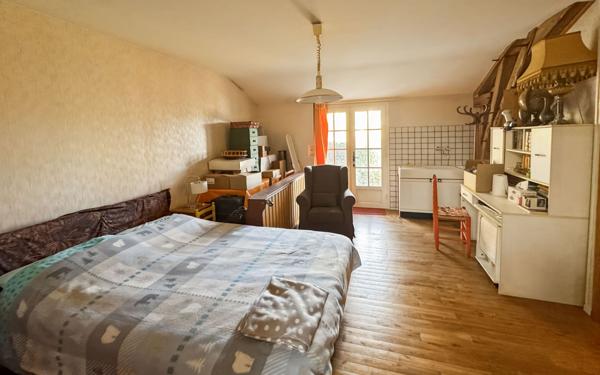 Maison à vendre    5 pièces •  Chantérac