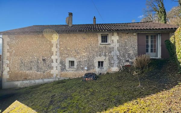 Maison à vendre    5 pièces •  Chantérac