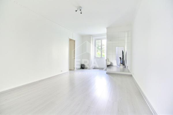 Appartement L Ile Saint Denis 3 pièce(s) 44.57 m2