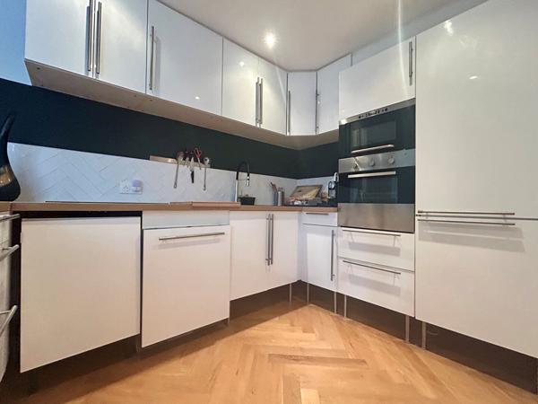 Location appartement Paris 02 - 2 pièce(s) - 51 m² - 2 250 €/mois