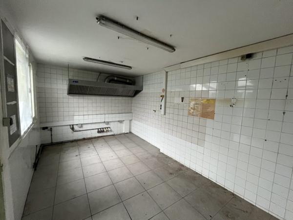 Immeuble à vendre |  Bourganeuf |  350 m²