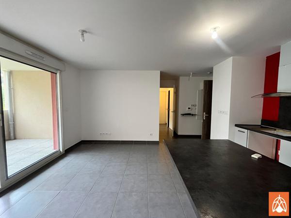 A vendre T3 récent avec terrasse et garage à AIX LA DURANNE Aix en provence