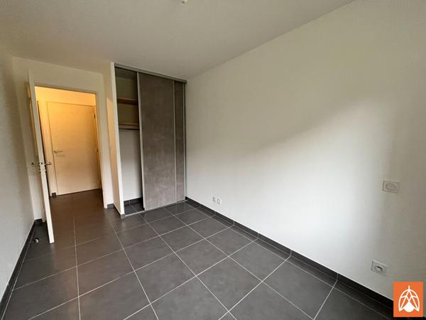 A vendre T3 récent avec terrasse et garage à AIX LA DURANNE Aix en provence