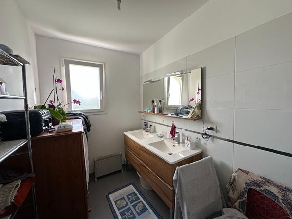 Maison récente de plain-pied , Investissement locatif rentable à Échillais (17)