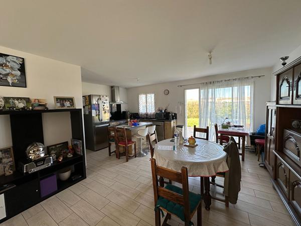 Maison récente de plain-pied , Investissement locatif rentable à Échillais (17)