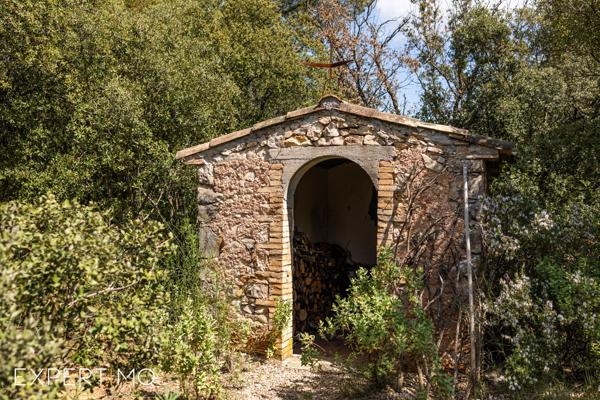 Sillans-la-Cascade (83690) Charmante villa provençale de style traditionnel avec terrain et vue panoramique à Sillans-la-Cascade