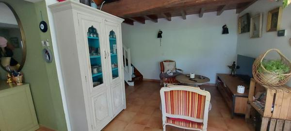 30. GARD. NIMES. BELLE MAISON DE 119 M2 SUR TERRAIN ARBORE DE 1250 M2 AVEC PISCINE QUARTIER LA CIGALE
