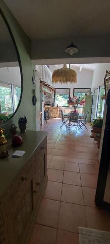30. GARD. NIMES. BELLE MAISON DE 119 M2 SUR TERRAIN ARBORE DE 1250 M2 AVEC PISCINE QUARTIER LA CIGALE