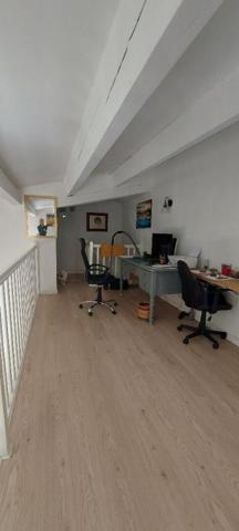 30. GARD. NIMES. BELLE MAISON DE 119 M2 SUR TERRAIN ARBORE DE 1250 M2 AVEC PISCINE QUARTIER LA CIGALE