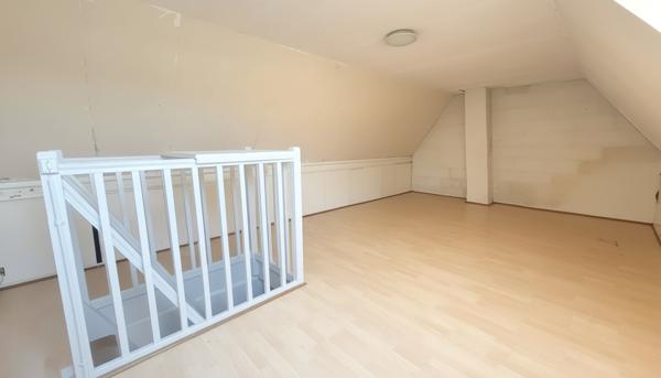 Charmant pavillon traditionnel dans résidence avec piscine