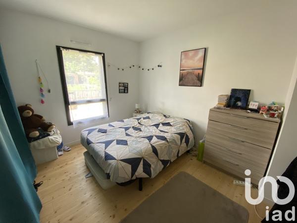 Maison 4 pièces de 115 m² à Les Herbiers (85500)