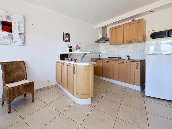 Vente                                                      Appartement
                        
                     2 pièces                      57 m2                     à Calvi