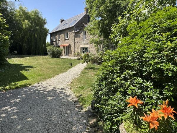 Maison à vendre à Saint-Malo en Ille-et-Vilaine (35400), ref : 35084-692   
Petit Paramé