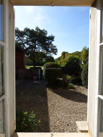 Vente Maison de village 5 pièces 81 m2 à Noyers