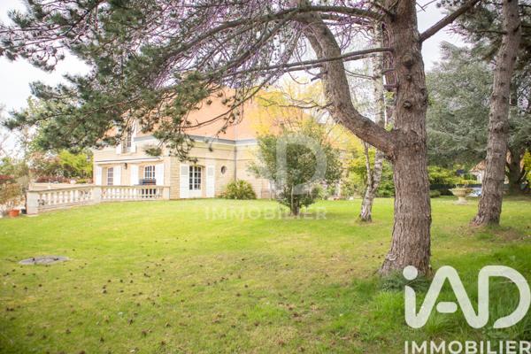 Maison à vendre 10 pièces 360 m² Grisy-Suisnes