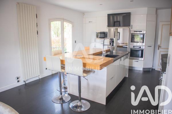 Maison à vendre 10 pièces 360 m² Grisy-Suisnes