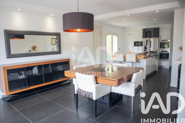 Maison à vendre 10 pièces 360 m² Grisy-Suisnes